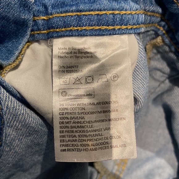 H&M Denim Short Overalls - Picture 4 of 4